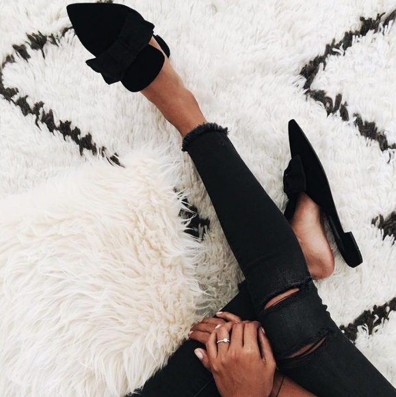 🎉SALE!🎀PRADA Bow🎀Flats Mules Slides 38.5/8 U.S. - Picture 3 of 8